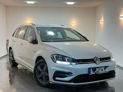 Weiß Gebraucht 2019 VW Golf VII Comfortline Kombi | 11.699 € (Fairer Preis)