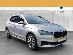 Silber Gebraucht 2022 Skoda Fabia Ambition Kleinwagen | 16.490 € (Guter Preis)