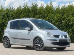 Grau Gebraucht 2006 Renault Modus Dynamique Van / Kleinbus | 1.790 € (Fairer Preis)
