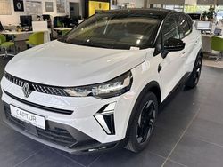 Perlmuttweiß metallic, black Gebraucht 2024 Renault Captur Techno SUV | 25.990 € (Superpreis)