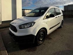 Weiß Gebraucht 2015 Ford Transit Kombi | 6.900 €