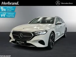 Weiß Gebraucht 2024 Mercedes E300 Avantgarde Kombi | 47.980 € (Superpreis)