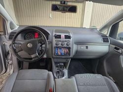 Gebraucht 2009 VW Touran R-line Edition Van / Kleinbus | 10.100 €