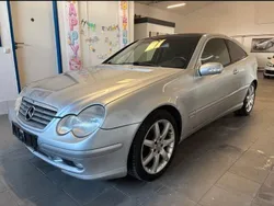 Silber Gebraucht 2002 Mercedes C180 Coupé | 1.450 € (Guter Preis)