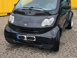 Schwarz Gebraucht 2005 Smart ForTwo Coupé Coupé | 1.100 €
