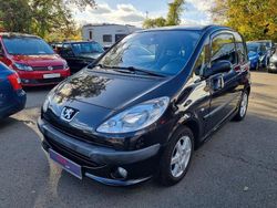 Schwarz Gebraucht 2006 Peugeot 1007 Van / Kleinbus | 5.900 €