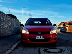 Rot Gebraucht 2009 Renault Clio II Campus Limousine | 689 € (Superpreis)