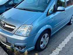 Blau Gebraucht 2008 Opel Meriva Edition Van / Kleinbus | 3.999 € (Etwas zu teuer)