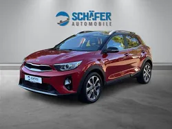 Rot Gebraucht 2020 Kia Stonic Spirit SUV | 11.450 € (Guter Preis)