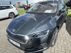 Quarzgrau metallic Gebraucht 2021 Skoda Octavia First Edition Kombi | 26.690 € (Teuer)