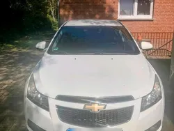 Weiß Gebraucht 2011 Chevrolet Cruze Kleinwagen | 7.500 €