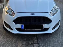 Weiß Gebraucht 2017 Ford Fiesta Kleinwagen | 7.200 € (Fairer Preis)