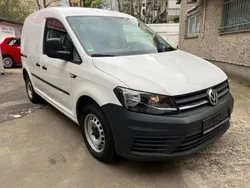 Weiß Gebraucht 2019 VW Caddy Van / Kleinbus | 14.499 € (Guter Preis)