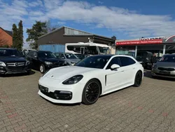 Pure white Gebraucht 2018 Porsche Panamera Sport Turismo Limousine | 62.190 € (Fairer Preis)