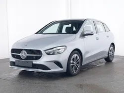 Metalliclack hightechsilber Gebraucht 2024 Mercedes B200 Progressive Van / Kleinbus | 31.880 € (Fairer Preis)