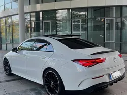 Weiß Gebraucht 2020 Mercedes CLA250 Limousine | 35.000 € (Teuer)