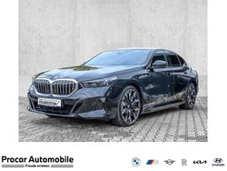 Black sapphire Gebraucht 2024 BMW 550 M Sport Limousine | 75.800 €