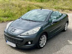 Silber Gebraucht 2012 Peugeot 207 CC Roland Garros Cabrio | 7.900 € (Fairer Preis)