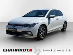 Weiß Gebraucht 2023 VW Golf Active SUV | 22.790 € (Fairer Preis)