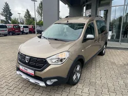 Dune beige Gebraucht 2020 Dacia Dokker Stepway Van | 18.980 € (Teuer)
