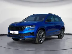 Raceblau metallic Neu 2025 Skoda Karoq SportLine SUV | 46.980 €