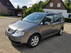 Schwarz Gebraucht 2006 VW Touran Van / Kleinbus | 3.000 € (Etwas zu teuer)