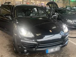 Schwarz Gebraucht 2013 Porsche Cayenne GTS SUV | 30.000 €