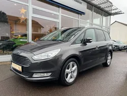 Grau Gebraucht 2019 Ford Galaxy Titanium Van / Kleinbus | 26.800 € (Fairer Preis)