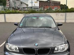 Beige Gebraucht 2006 BMW 120 Kleinwagen | 7.000 € (Fairer Preis)