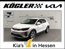 Weiß Gebraucht 2023 Kia Stonic Spirit SUV | 21.860 € (Fairer Preis)