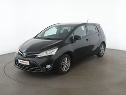 Schwarz Gebraucht 2016 Toyota Verso Skyview Edition Van / Kleinbus | 13.950 € (Fairer Preis)