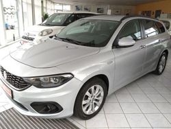 Silber Gebraucht 2016 Fiat Tipo Easy Kombi | 10.800 € (Etwas zu teuer)
