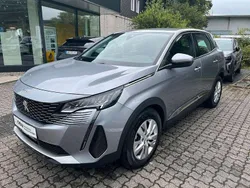 Grau Gebraucht 2022 Peugeot 3008 Active SUV | 19.650 € (Superpreis)