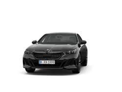 Saphirschwarz Neu 2024 BMW 520 M Sport Limousine | 59.690 € (Guter Preis)