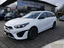 Weiß Neu 2025 Kia Ceed Kombi | 32.490 €