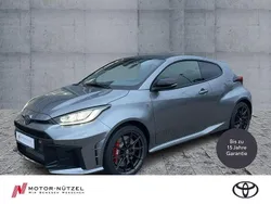 Precious metal Neu 2025 Toyota Yaris Kleinwagen | 46.950 € (Guter Preis)