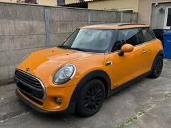 Orange Gebraucht 2016 Mini ONE Kleinwagen | 9.000 € (Teuer)