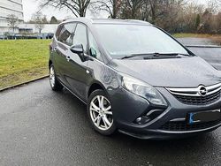 Grau Gebraucht 2012 Opel Zafira Tourer Van / Kleinbus | 5.300 € (Fairer Preis)
