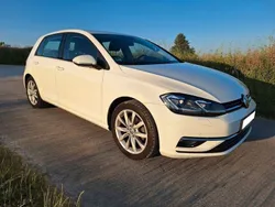 Weiß Gebraucht 2017 VW Golf VII Highline Limousine | 14.499 € (Fairer Preis)