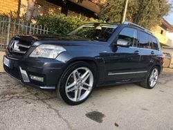 Grau Gebraucht 2011 Mercedes GLK220 SUV | 14.900 € (Fairer Preis)