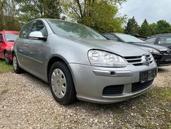 Silber Gebraucht 2006 VW Golf V Trendline Limousine | 3.290 € (Fairer Preis)