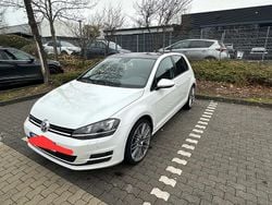 Weiß Gebraucht 2014 VW Golf VII Highline Kleinwagen | 11.900 € (Fairer Preis)