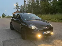 Schwarz Gebraucht 2012 Fiat Punto Evo Kleinwagen | 3.850 €