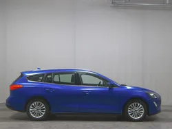 Blau Gebraucht 2021 Ford Focus Titanium Kombi | 13.980 € (Superpreis)