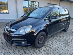 Saphirschwarz Gebraucht 2005 Opel Zafira Edition Van / Kleinbus | 1.400 € (Superpreis)