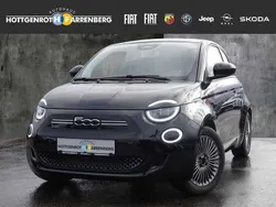 Schwarz Gebraucht 2022 Fiat 500e Icon Limousine | 17.990 € (Guter Preis)