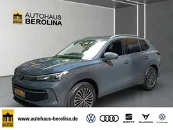Grau Gebraucht 2024 VW Tiguan R SUV | 35.444 € (Superpreis)