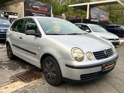 Silber Gebraucht 2003 VW Polo Limousine | 3.700 € (Teuer)