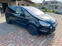 Schwarz Gebraucht 2014 Ford S-MAX Titanium X Van / Kleinbus | 12.950 € (Fairer Preis)