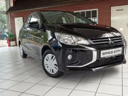 Schwarz Neu 2025 Mitsubishi Space Star Plus Limousine | 15.990 €